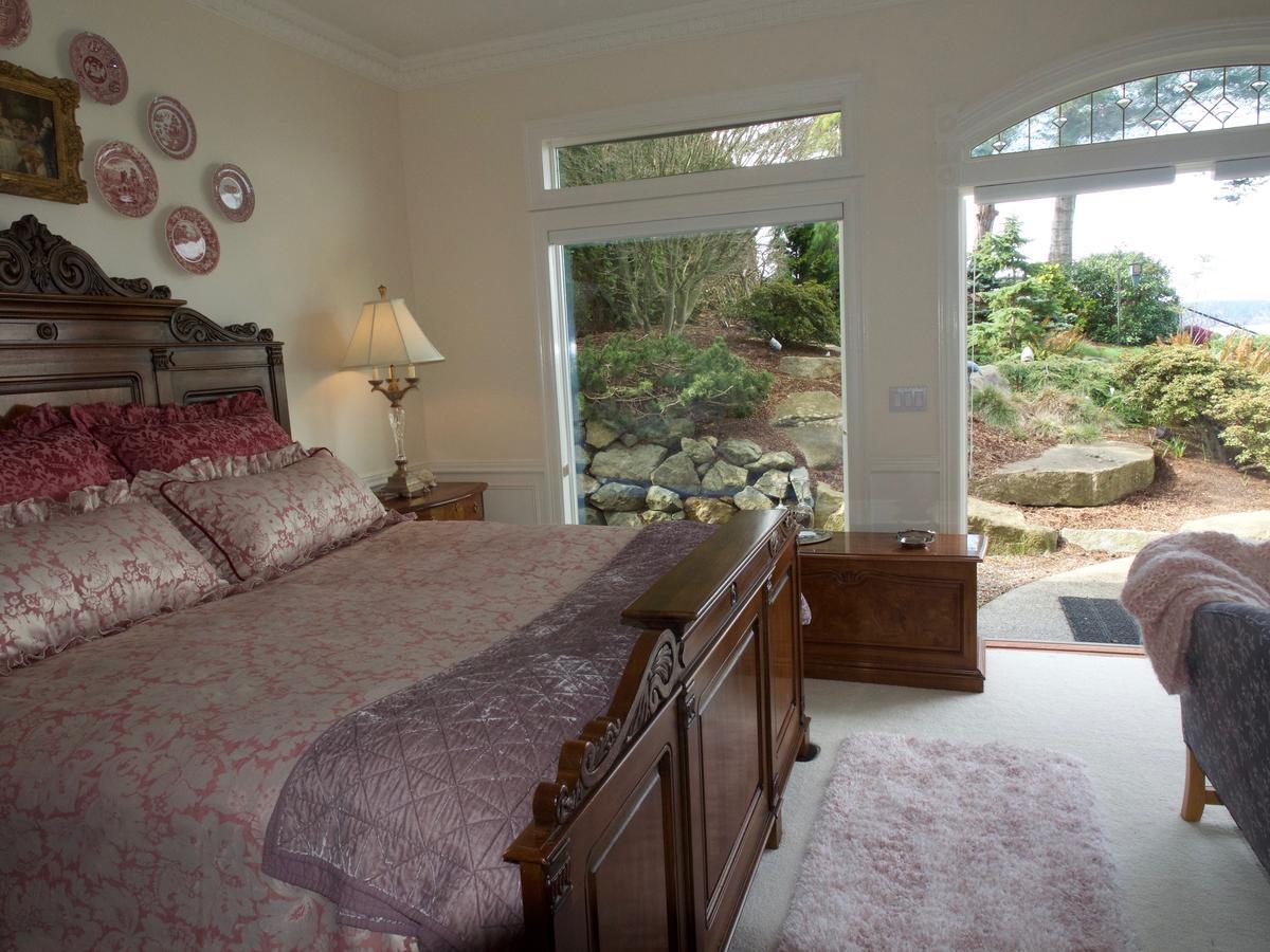 Sea Mist Waterfront B&B Camano ภายนอก รูปภาพ